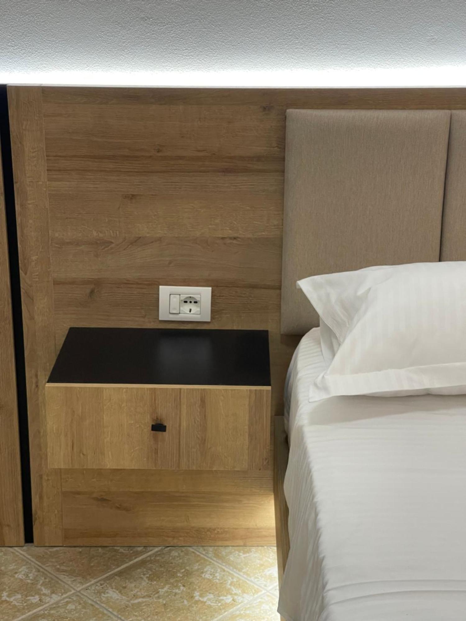Hotel Riti Široka Esterno foto